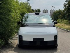 Li Auto Li Xiang MEGA 2024 Ultra - ფოტო 2