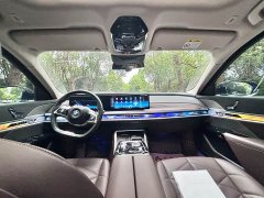 BMW 7 Series 735Li Luxury Package - ფოტო 8