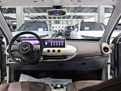 Wuling Binguo 333km Lingxi Connected Edition - ფოტო 11