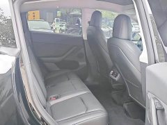 Tesla Model Y Standard Range RWD - ფოტო 12