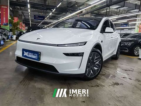 2025 Tesla Model Y L Long Range All-Wheel Drive