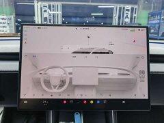 Tesla Model Y L Long Range All-Wheel Drive - ფოტო 12