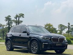 BMW X5 2022 xDrive 30Li Luxury M Sport Package - ფოტო 3