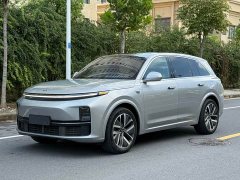 Li Auto L7 Pro - ფოტო 1