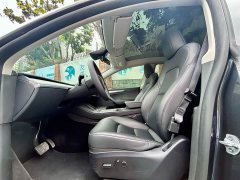 Tesla Model Y Rear-Wheel Drive - ფოტო 7
