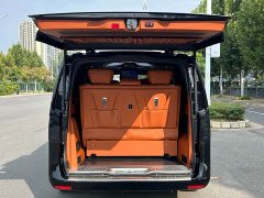 Mercedes-Benz Vito 2023 2.0T Elite 7-Seater - ფოტო 14