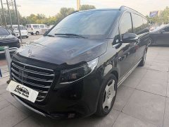 Mercedes-Benz V-Class 2024 V 300 L Long Wheelbase Luxury Edition - ფოტო 1