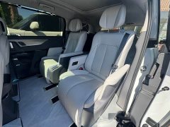 Buick GL8 Luzun Respect Edition - ფოტო 6