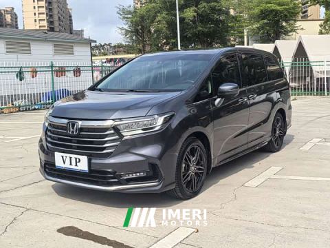 2022 Honda Odyssey 2.0L e:HEV Sharp Radiance Edition