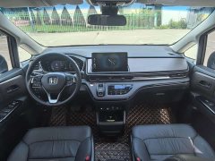Honda Odyssey 2.0L e:HEV Sharp Radiance Edition - ფოტო 9