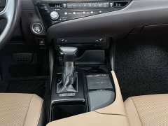 Lexus ES 2020 200 Excellence Edition - ფოტო 13