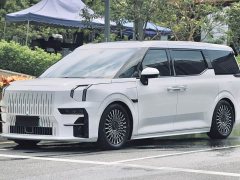 Zeekr Geely Zeekr 009 2022 Facelift WE Edition - ფოტო 1