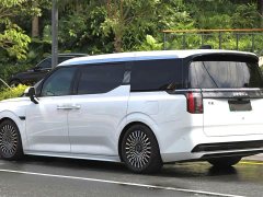 Zeekr Geely Zeekr 009 2022 Facelift WE Edition - ფოტო 3