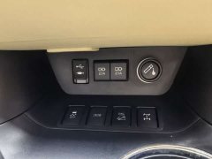 Toyota Highlander 2.0T AWD Elite 7-Seater - ფოტო 13