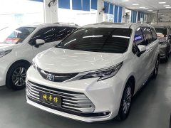 Toyota Sienna 2021 2.5L Hybrid Premium Edition - ფოტო 2
