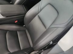 Tesla Model Y Long Range All-Wheel Drive - ფოტო 9