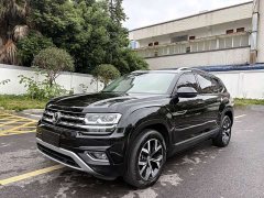 Volkswagen Teramont 330TSI FWD Luxury - ფოტო 1