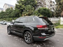 Volkswagen Teramont 330TSI FWD Luxury - ფოტო 4