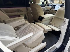 NIO ES8 2026 Six-Seat Executive Signature Edition - ფოტო 11