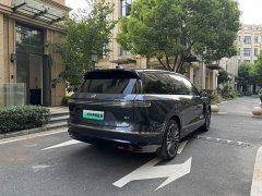 NIO ES8 2026 Six-Seat Executive Signature Edition - ფოტო 13