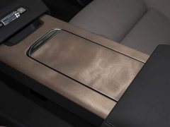 Volvo XC70 Plug-in Hybrid AWD Extended Range Core - ფოტო 11