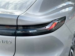 NIO ET7 75kWh - ფოტო 18