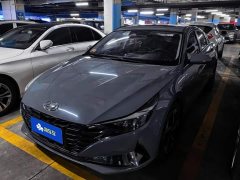 Hyundai Elantra 1.5L CVT Luxury - ფოტო 1
