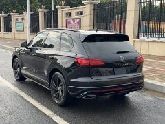 Volkswagen Touareg 3.0TSI Sharp Enjoyment Edition Jet Black Sport Package - ფოტო 11