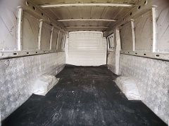 Wuling Yangguang 300km Comfort Enclosed Window Version 60kW - ფოტო 10