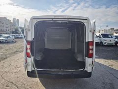 Wuling Yangguang 300km Comfort Enclosed Window Version 60kW - ფოტო 11