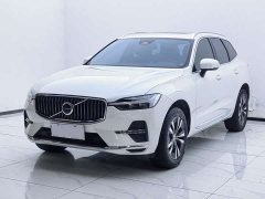 Volvo XC60 2023 B5 AWD Smart Luxury Edition - ფოტო 1