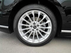 Audi A8 A8L 50 TFSI quattro Comfort Heritage Edition - ფოტო 17