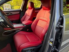 Jaguar F-PACE 340PS R-Dynamic SE - ფოტო 9
