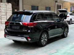Mitsubishi Outlander 2.0L 2WD Comfort Edition 7-Seater - ფოტო 6