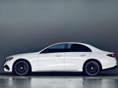 Mercedes-Benz E-Class (Imported) E 300 Luxury Sport Edition - ფოტო 3