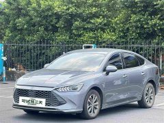 BYD Qin PLUS Glory Edition DM-i 55KM Leading - ფოტო 1