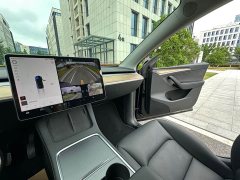 Tesla Model Y Rear-Wheel Drive - photo 20
