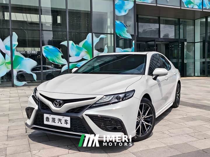 Toyota Camry 2.5S Sharp Elegance Edition - ავტომობილი ჩინეთიდან