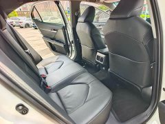 Toyota Camry 2.5S Sharp Elegance Edition - ფოტო 11