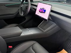 Tesla Model Y Rear-Wheel Drive - ფოტო 10