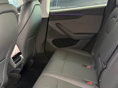 Tesla Model Y Rear-Wheel Drive - ფოტო 7