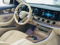 Mercedes-Benz E-Class E 300 L Luxury - ფოტო 17