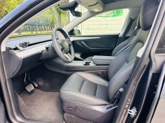 Tesla Model Y Rear-Wheel Drive - ფოტო 12