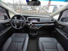 Honda Odyssey 2.0L Sharp Smart Enjoy Edition - ფოტო 14
