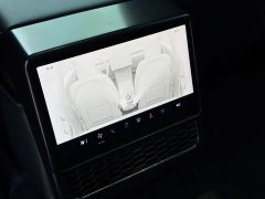 Tesla Model 3 2023 Long Range All-Wheel Drive - ფოტო 10