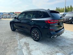 BMW X5 2022 xDrive 30Li Luxury M Sport Package - ფოტო 3