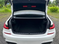 BMW 3 Series Facelift 325Li M Sport Package - ფოტო 16