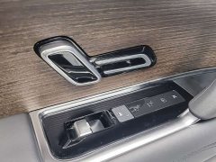Land Rover Range Rover 3.0L V6 400PS Extended Wheelbase Prestige Edition - ფოტო 17