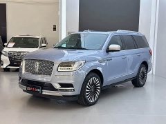 Lincoln Navigator 2020 Presidential Series 3.5T - ფოტო 1