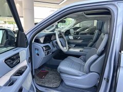 Lincoln Navigator 2020 Presidential Series 3.5T - ფოტო 20